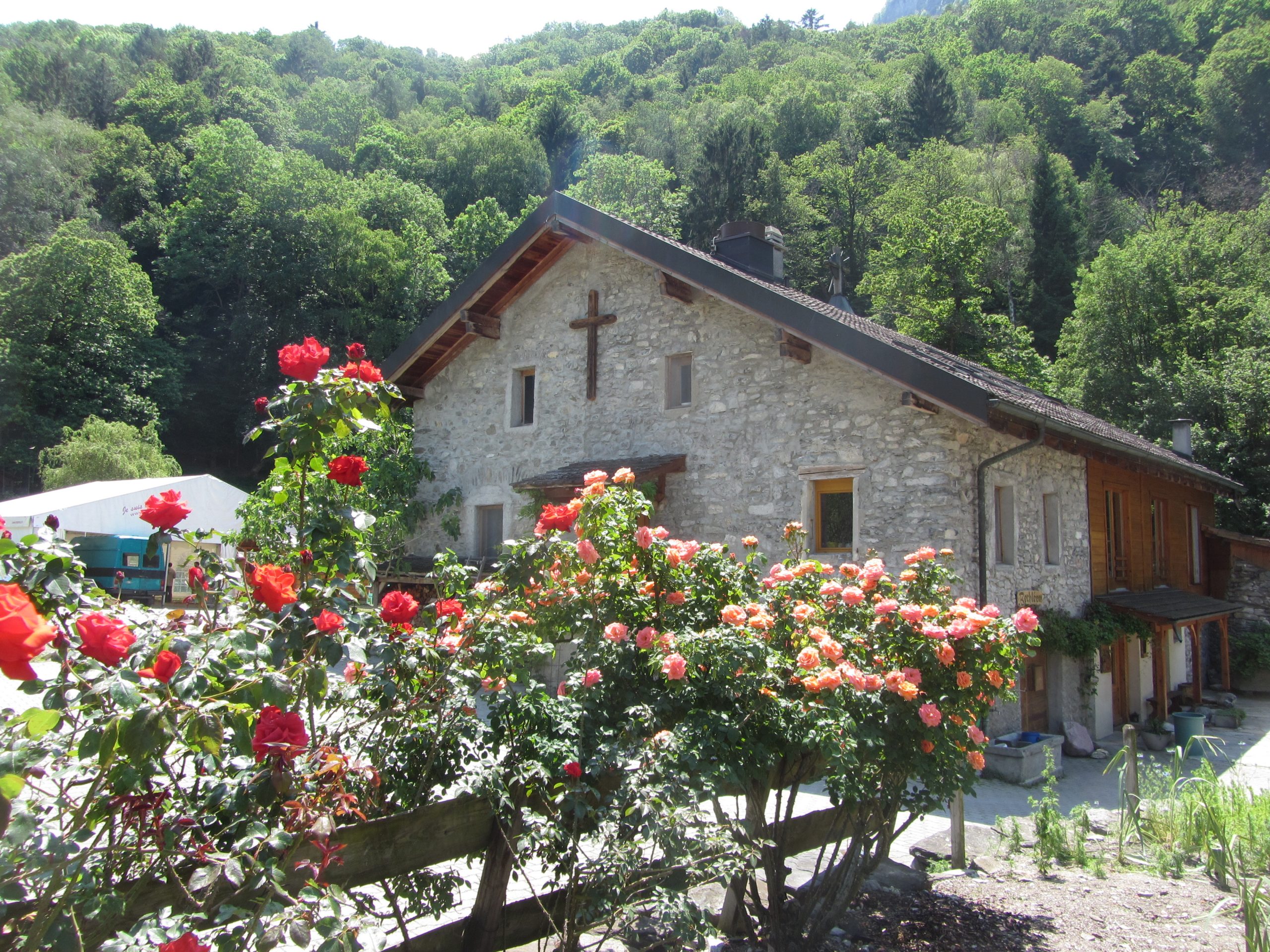 Maison Epinassey Et Roses